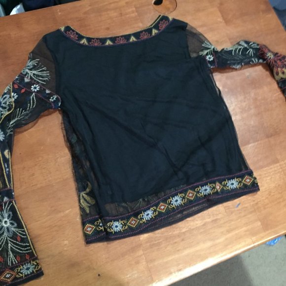 American Eagle Outfitters Top - Picture 2 of 10